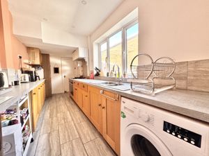 Photo 5- click for photo gallery